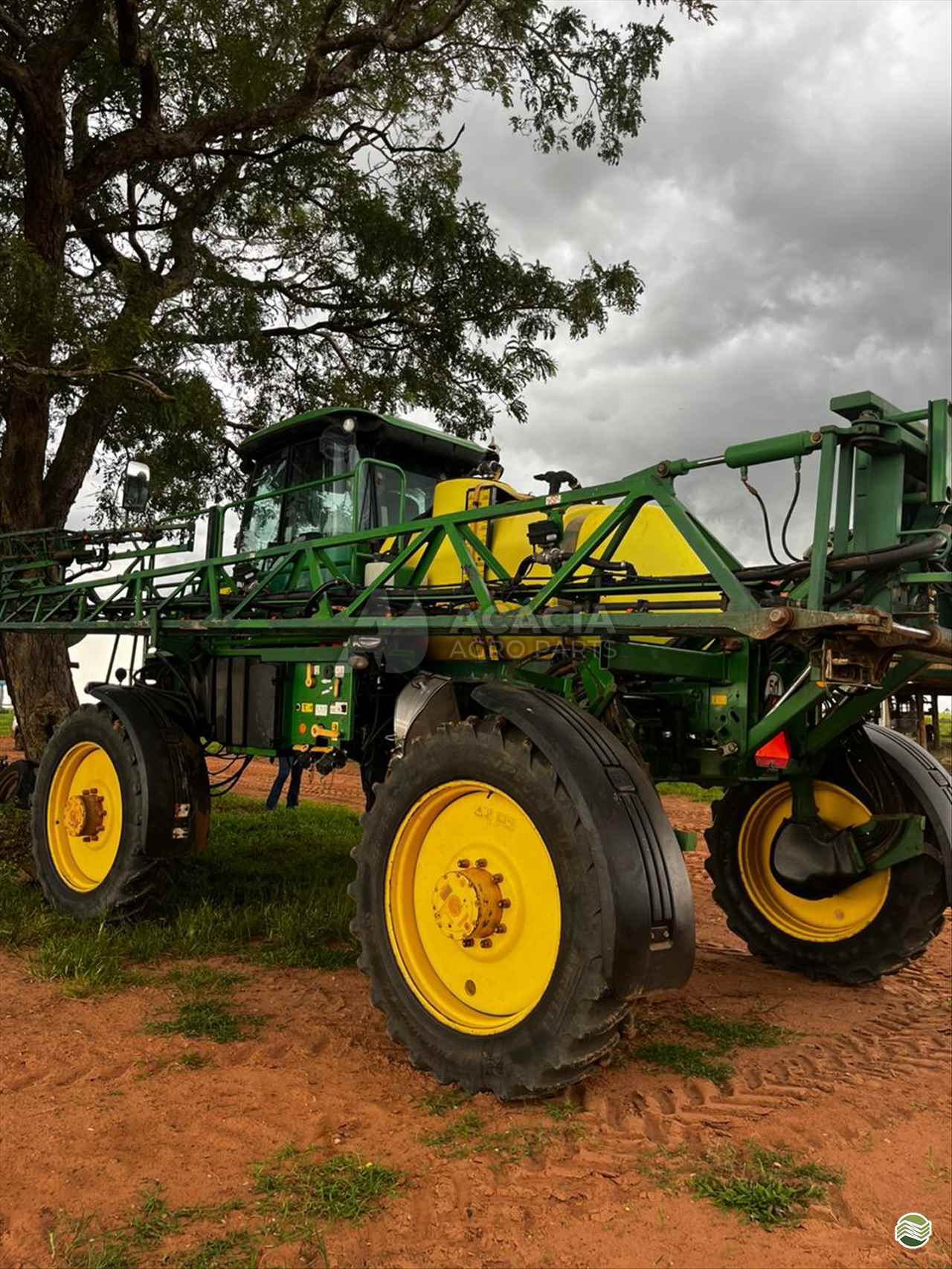 PULVERIZADOR JOHN DEERE JOHN DEERE 4630 Tração 4x4 Acácia Agro Parts PARANATINGA MATO GROSSO MT